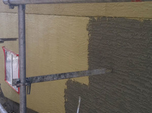 Appying the stucco
